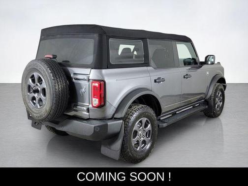 Gray Metallic 2022 Ford Bronco Big Bend