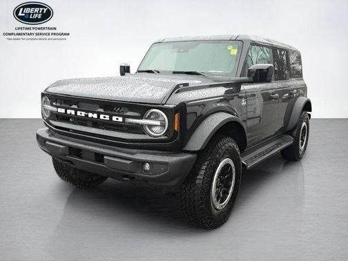 Shadow Black 2026 Ford Bronco Outer Banks