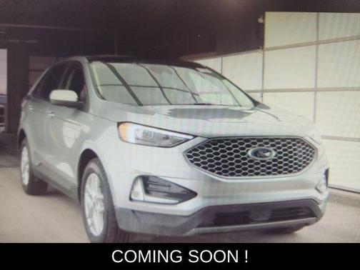 Silver Metallic 2024 Ford Edge SEL