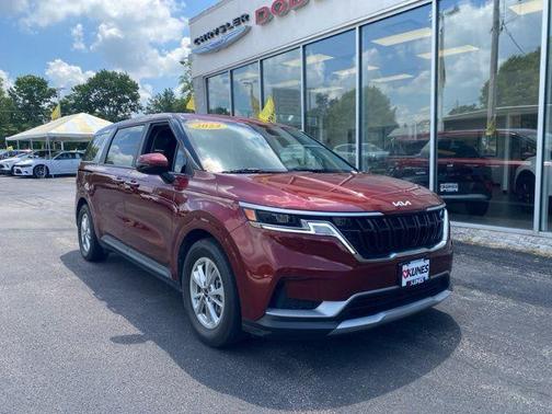 2024 Kia Carnival LX