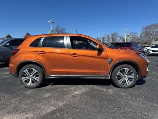 2022 Mitsubishi Outlander Sport 2.0 SE