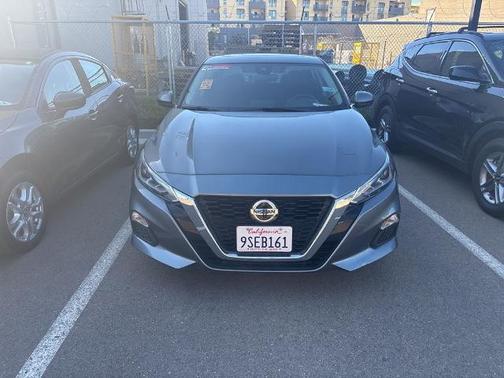 2022 Nissan Altima 2.5 SV
