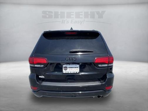 2021 Jeep Grand Cherokee Laredo