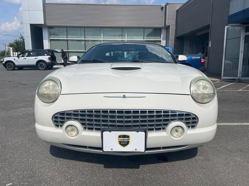 Whisper White 2002 Ford Thunderbird Base