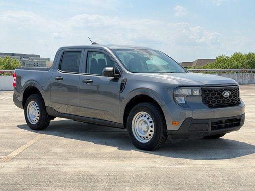 Carbonized Gray Metallic 2025 Ford Maverick XL