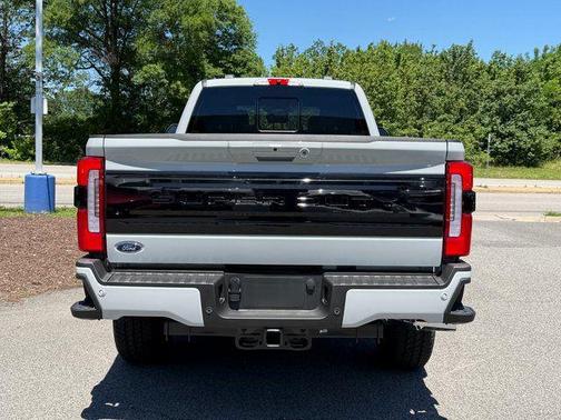 Avalanche 2026 Ford F-350