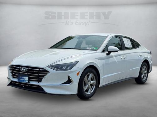 2022 Hyundai SONATA SE