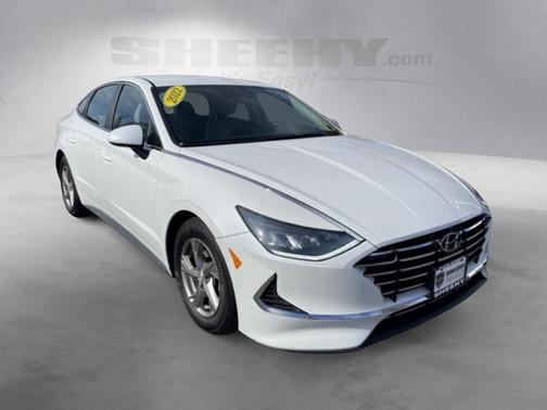 2022 Hyundai SONATA SE