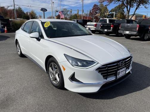 2022 Hyundai SONATA SE