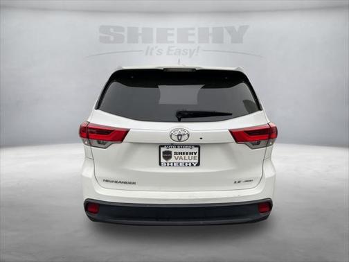 2017 Toyota Highlander LE