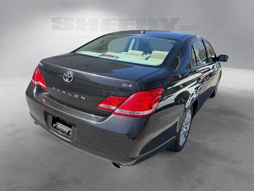 Cocoa 2010 Toyota Avalon XLS