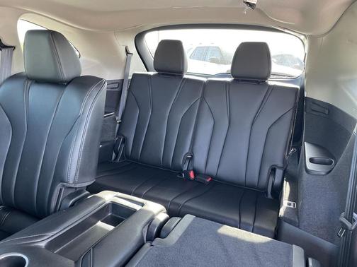 2024 Acura MDX Standard