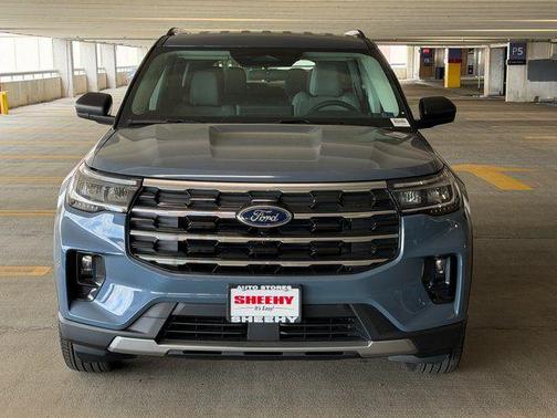 Vapor Blue Metallic 2026 Ford Explorer Active