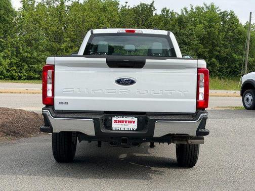 Oxford White 2026 Ford F-250 XL