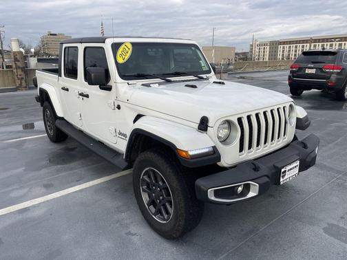 2021 Jeep Gladiator Overland
