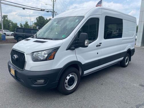 Oxford White 2023 Ford Transit-250 Base