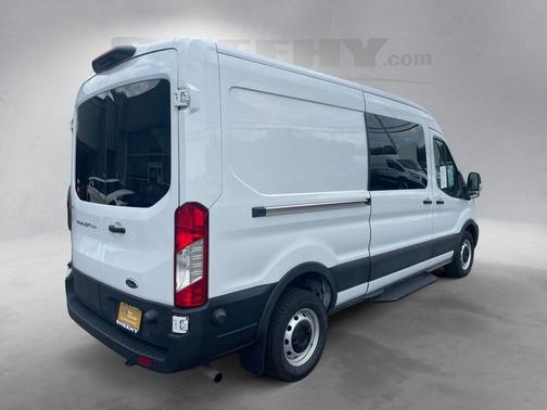 Oxford White 2023 Ford Transit-250 Base