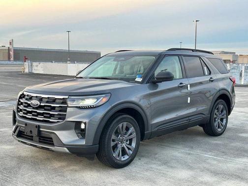 2026 Ford Explorer Active (200A)