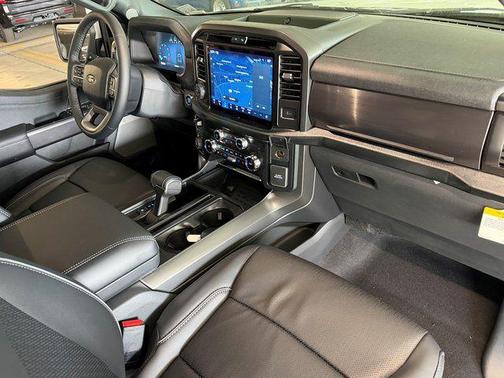 Avalanche 2026 Ford F-150 Lariat