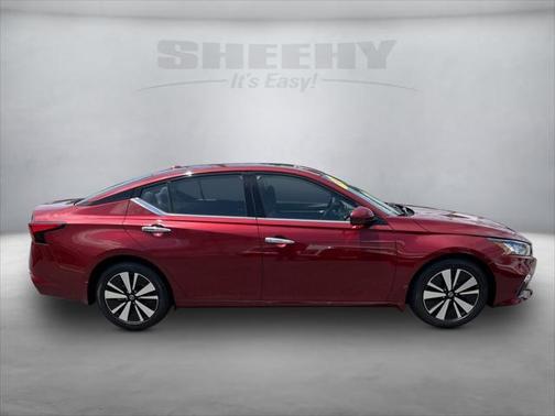 2020 Nissan Altima 2.5 SV