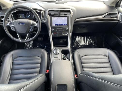 2020 Ford Fusion Hybrid SEL