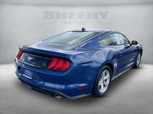 2022 Ford Mustang EcoBoost