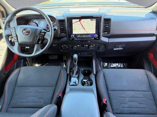 Super Black 2024 Nissan Frontier PRO-4X