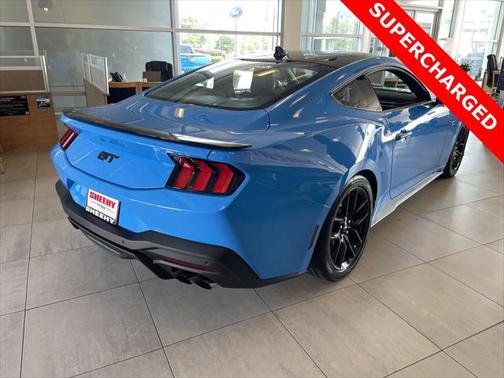 2025 Ford Mustang GT Premium