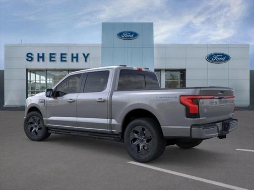 2025 Ford F-150 Lightning LARIAT