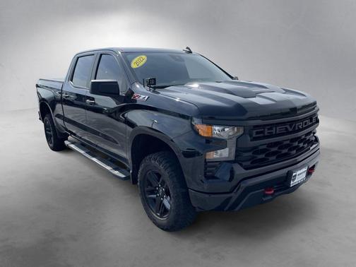 2022 Chevrolet Silverado 1500 Custom Trail Boss