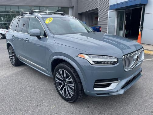 Onyx Black Metallic 2022 Volvo XC90 Recharge Plug-In Hybrid T8 Inscription Expression 6 Passenger