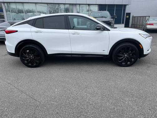 2025 Buick Envista Sport Touring FWD