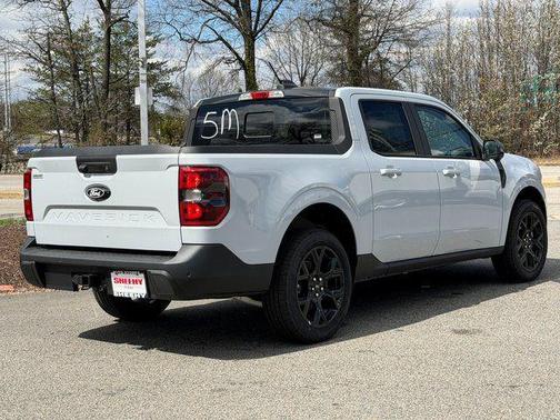 Space White Metallic 2025 Ford Maverick Lariat