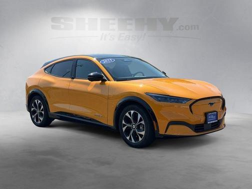 Cyber Orange Metallic Tricoat 2023 Ford Mustang Mach-E Premium
