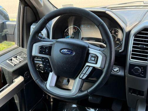 Tuxedo Black Metallic 2015 Ford F-150 Lariat