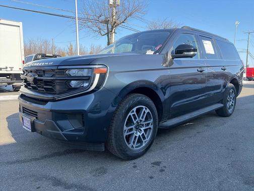 2025 Ford Expedition Max Active 4x4