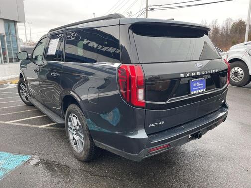 2025 Ford Expedition Max Active 4x4