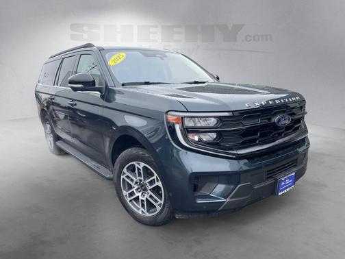 2025 Ford Expedition Max Active 4x4