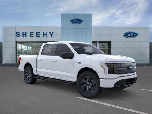 2025 Ford F-150 Lightning Flash