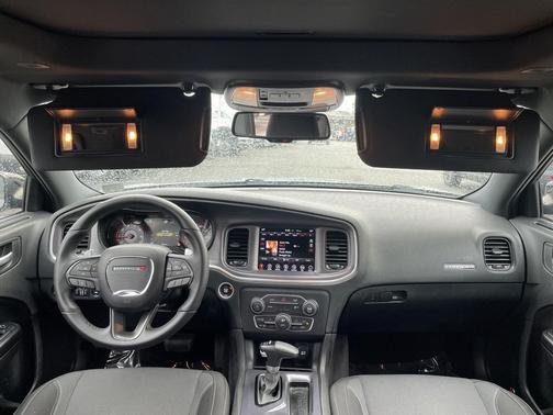 2017 Dodge Charger SXT