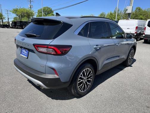 2024 Ford Escape SE