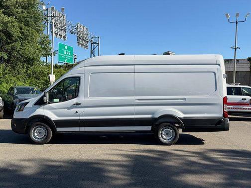 Oxford White 2026 Ford Transit-350 Base