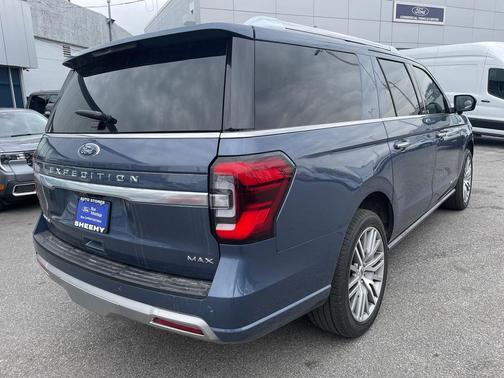 2022 Ford Expedition Max Platinum