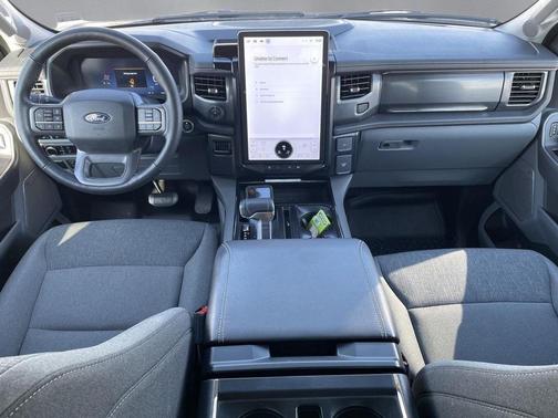 2024 Ford F-150 Lightning Flash