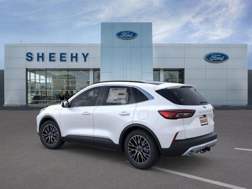 2026 Ford Escape PHEV SE