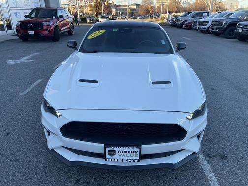 2022 Ford Mustang EcoBoost Premium