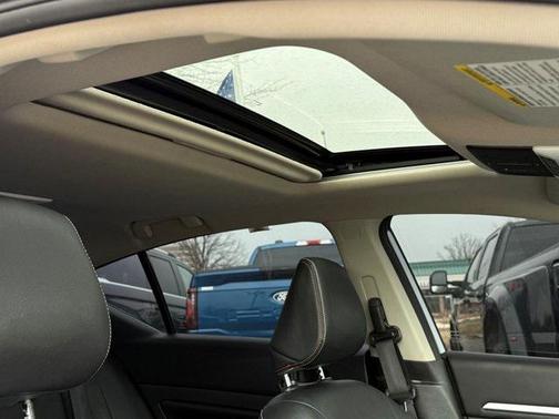 2024 Nissan Altima SR FWD