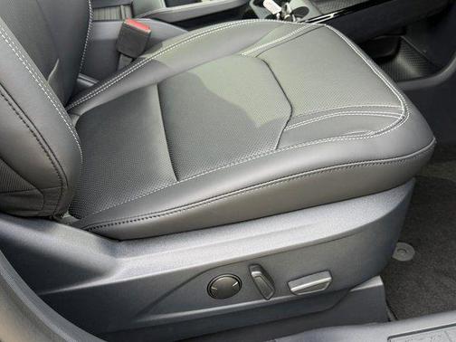 Eruption Green Metallic 2026 Ford Mustang Mach-E Premium