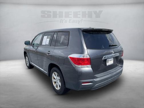 2011 Toyota Highlander SE