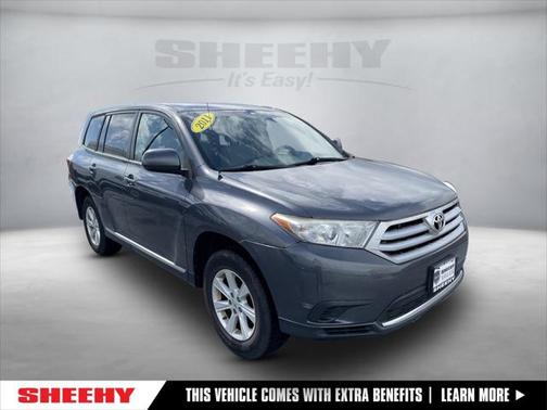2011 Toyota Highlander SE